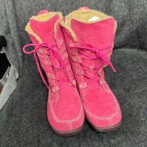TIMBERLAND PINK SUEDE BOOTS